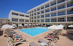Nelia Gardens